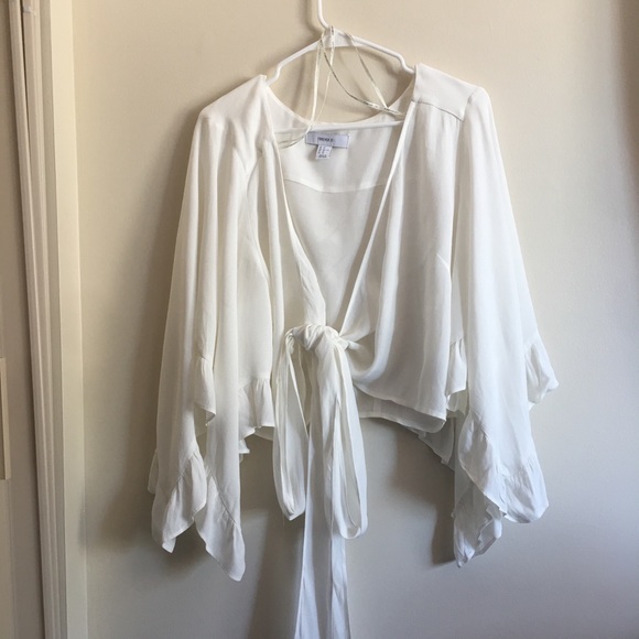 Forever 21 Tops - White flowy wrap top